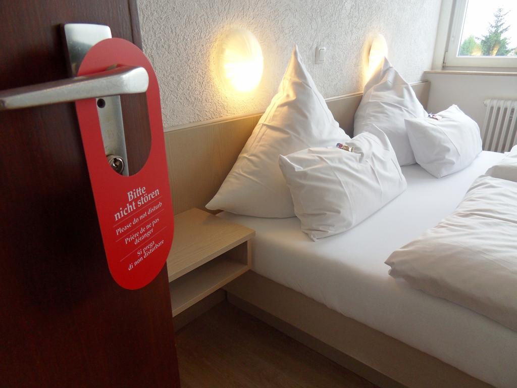 Hotel Linnert Weiterstadt Pokój zdjęcie