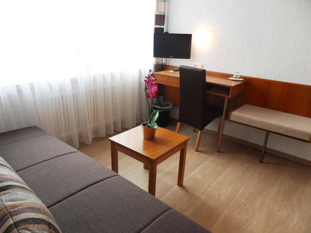 Hotel Linnert Weiterstadt Pokój zdjęcie